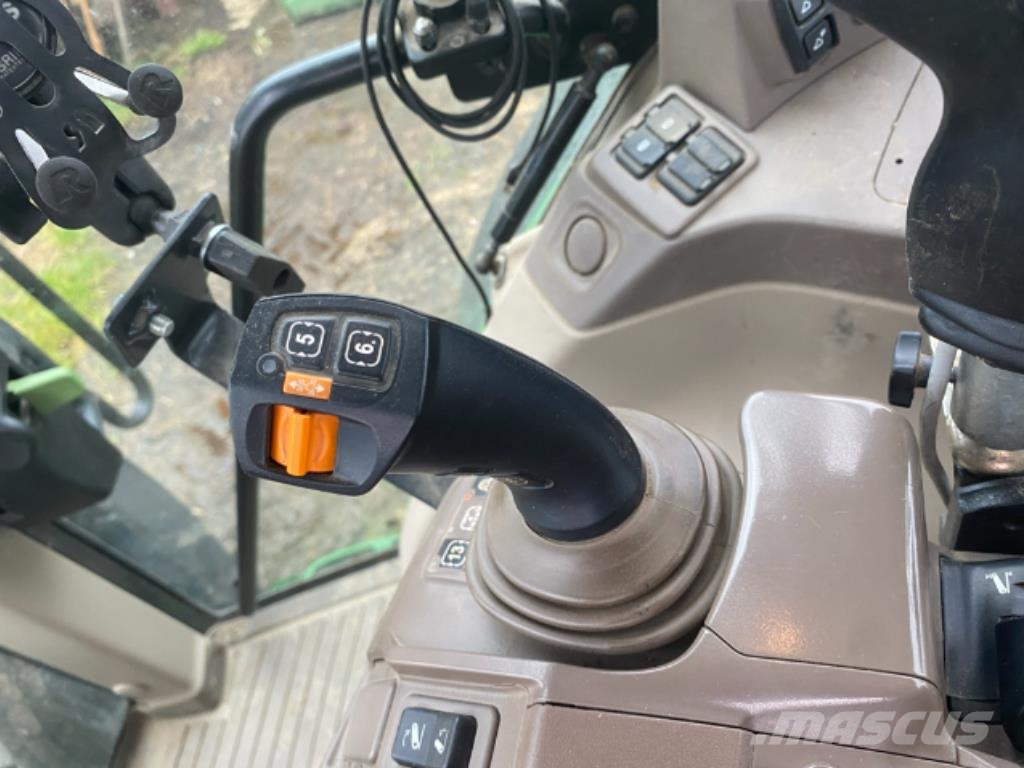 John Deere 6120 M  AUTOPOWR Traktorok