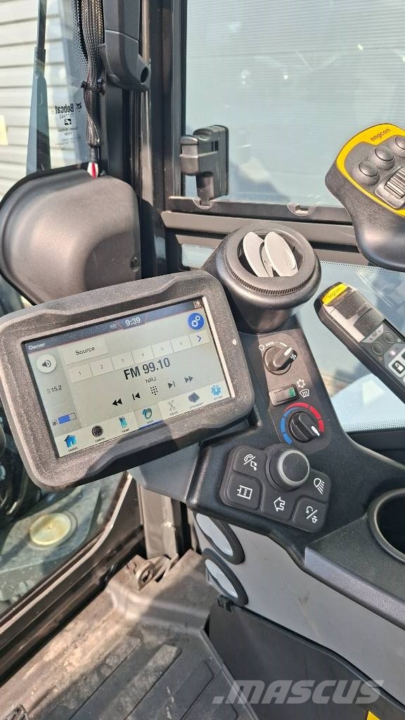Bobcat E60 Kaivinkone Engcon pyörittäjällä Mini kotrók < 7t