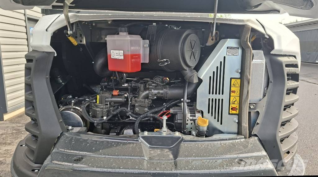 Bobcat E60 Kaivinkone Engcon pyörittäjällä Mini kotrók < 7t