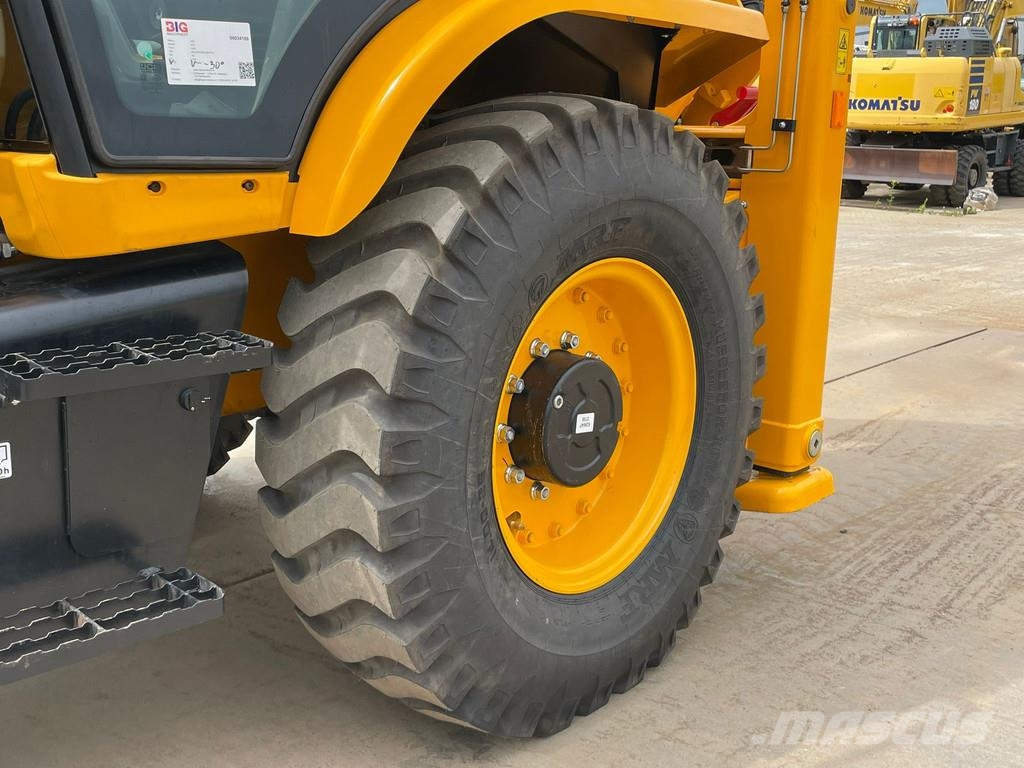 JCB 3DX 4x4 A/C Hammerlines Backhoe loaders