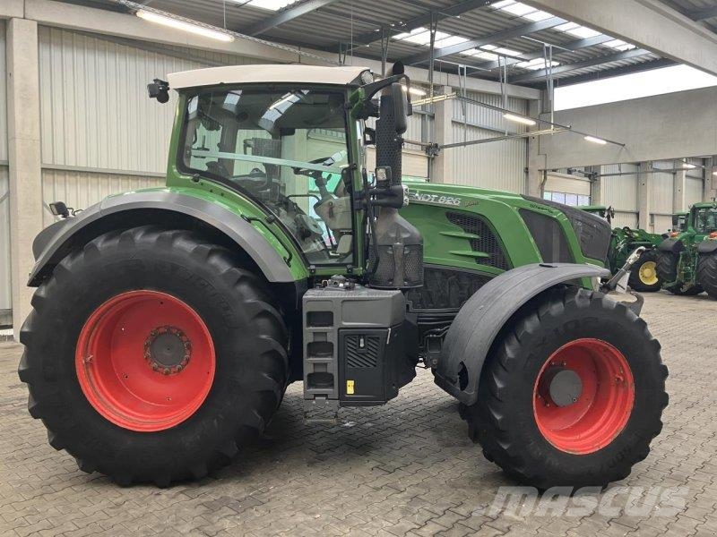 Fendt 826 Vario ProfiPlus Tracteur