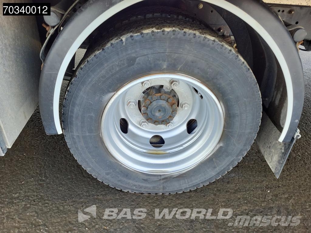 Iveco Eurocargo 75E190 Eurocargo 4X2 8tonner 1500kg Lade Camiões de caixa fechada