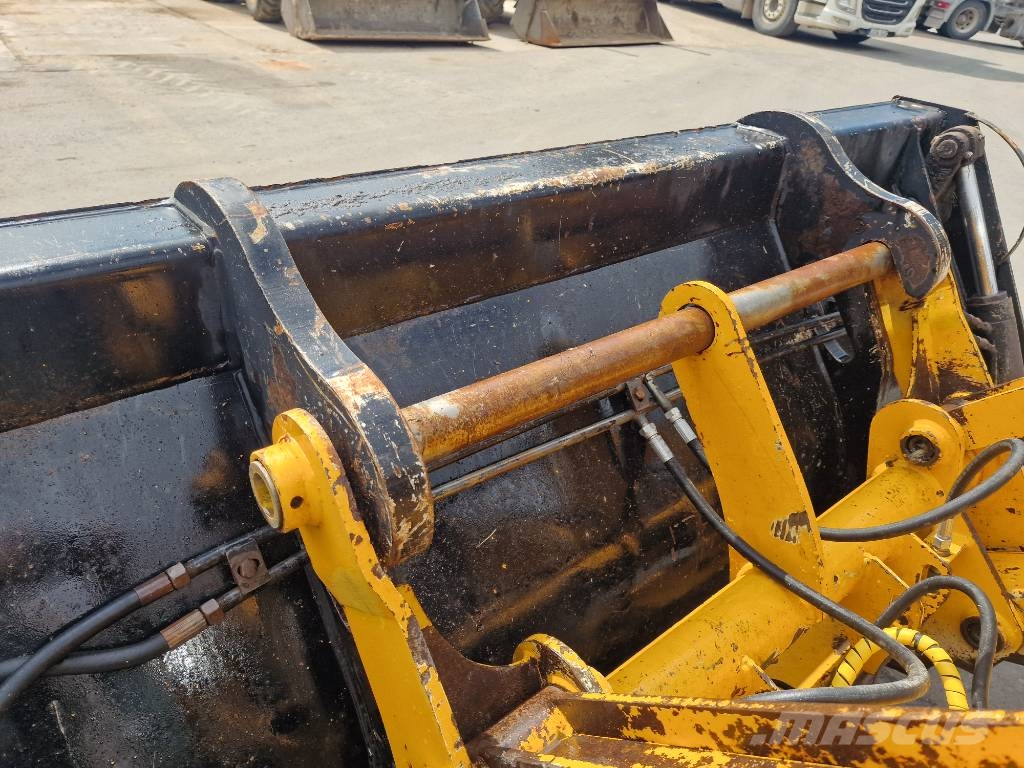 JCB 4CX *Joysticks* Ekskavatoriniai krautuvai