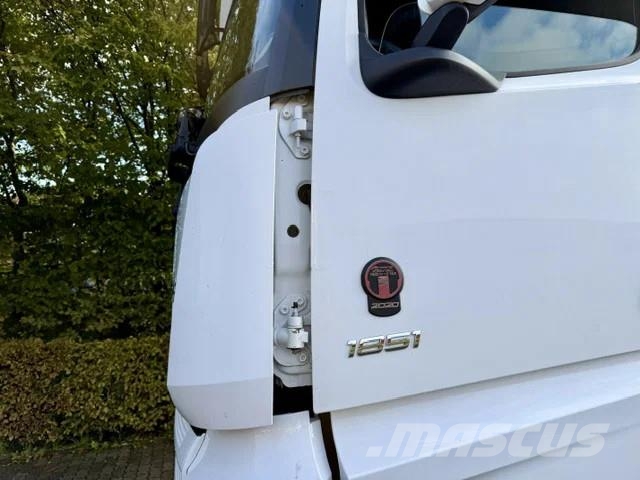 Mercedes-Benz Actros 1851 BigSpace/Retarder/Kipphydraulik/Eu6d/4 Vilcēji