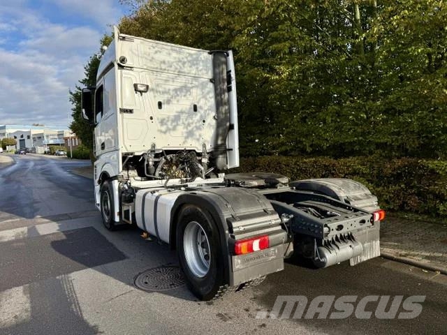 Mercedes-Benz Actros 1851 BigSpace/Retarder/Kipphydraulik/Eu6d/4 Vilcēji