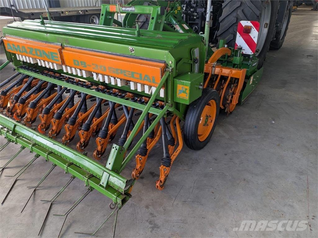 Amazone KE 303 + D8/30 spezial Kombinirane sejalnice