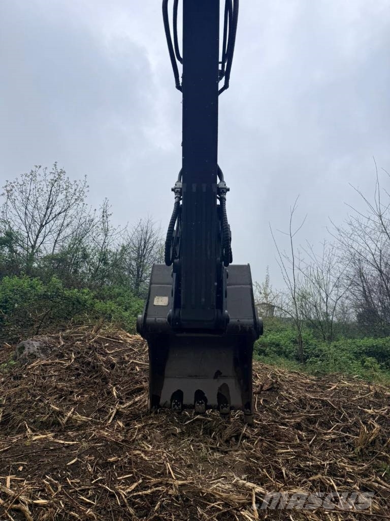 Volvo EC200E NL Raupenbagger