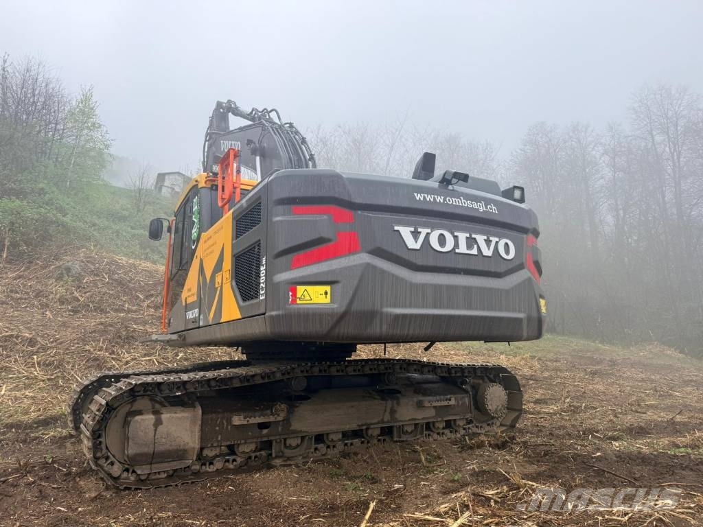 Volvo EC200E NL Raupenbagger