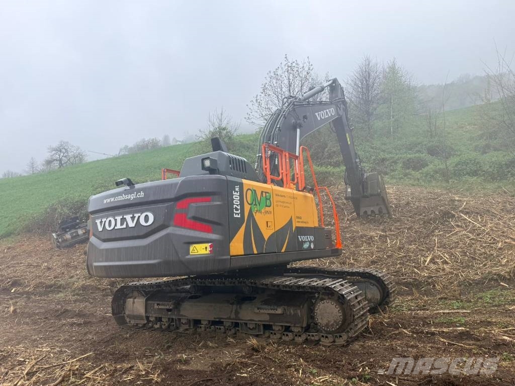 Volvo EC200E NL Raupenbagger