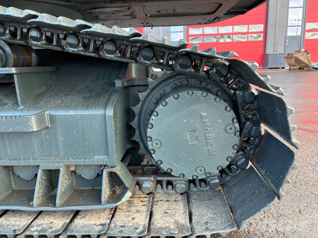 Hyundai HX 140 HW C / Metsäalusta, Rasvari, 800mm Telat Crawler excavators