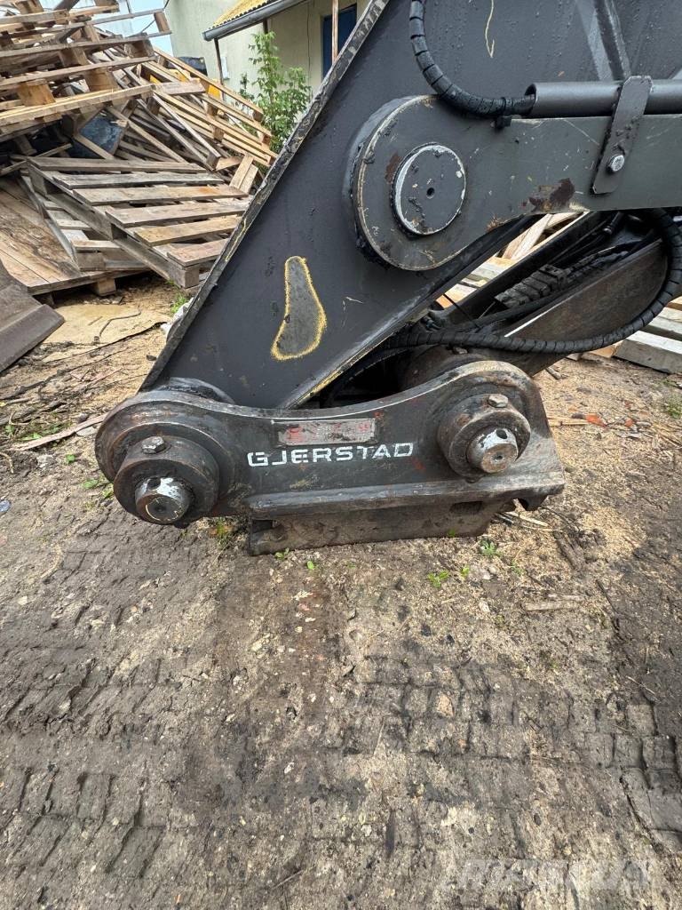 Volvo EW 160 C Bagri na kolesih