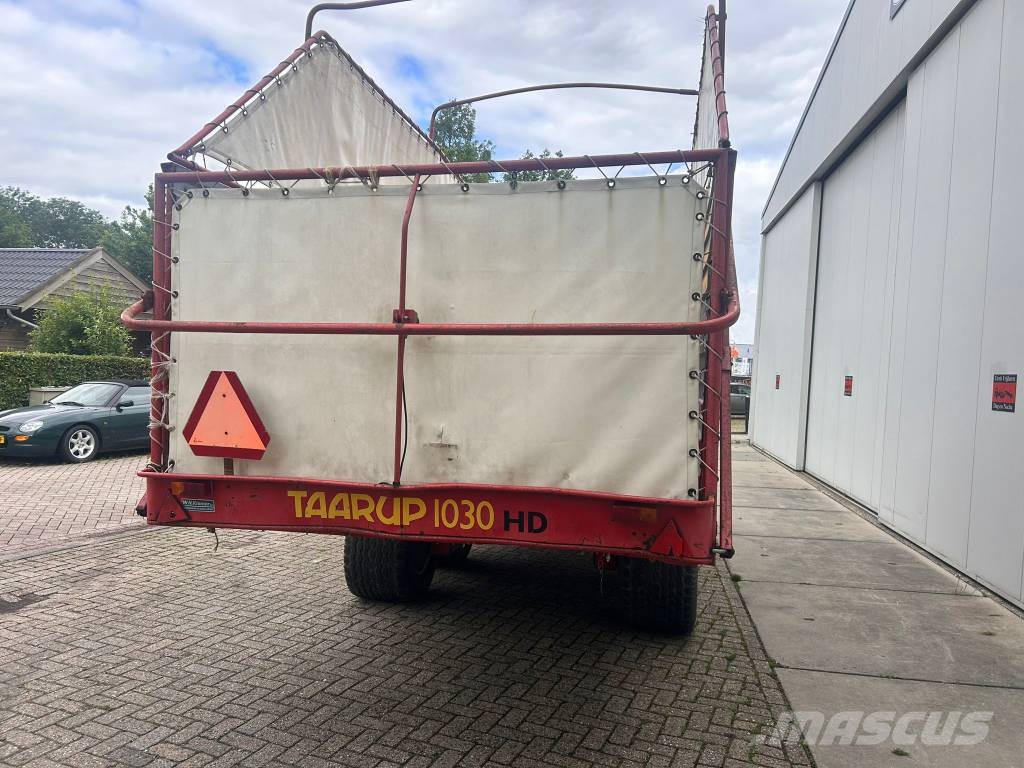 Taarup 1030 HD Samosběrné vozy