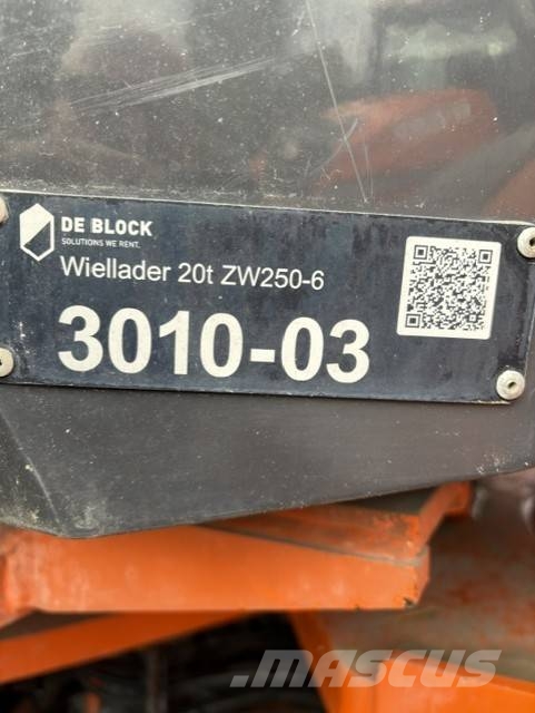 Hitachi ZW 250 Radlader