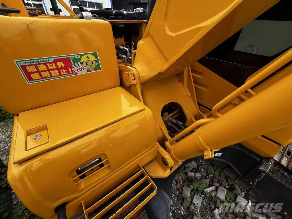 Komatsu PC 160 حفارات زحافة