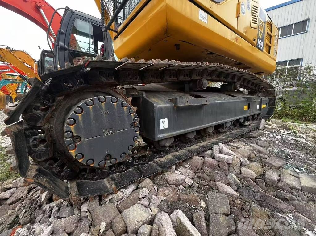 Komatsu PC 160 حفارات زحافة