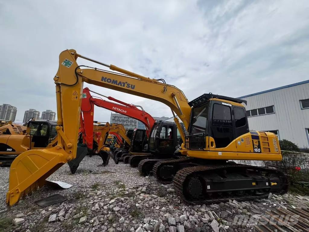 Komatsu PC 160 حفارات زحافة