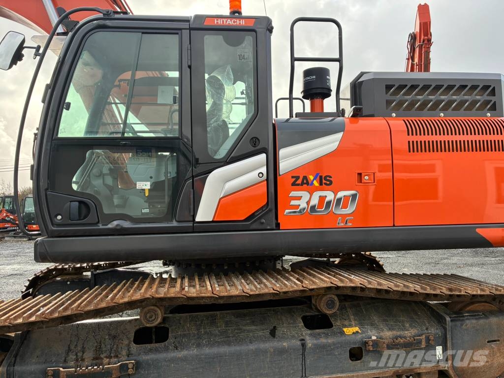 Hitachi ZX 300 LC-7 Kāpurķēžu ekskavatori