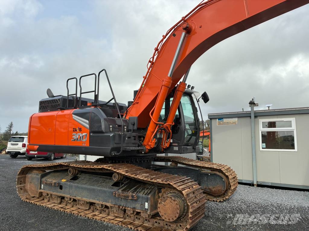 Hitachi ZX 300 LC-7 Kāpurķēžu ekskavatori