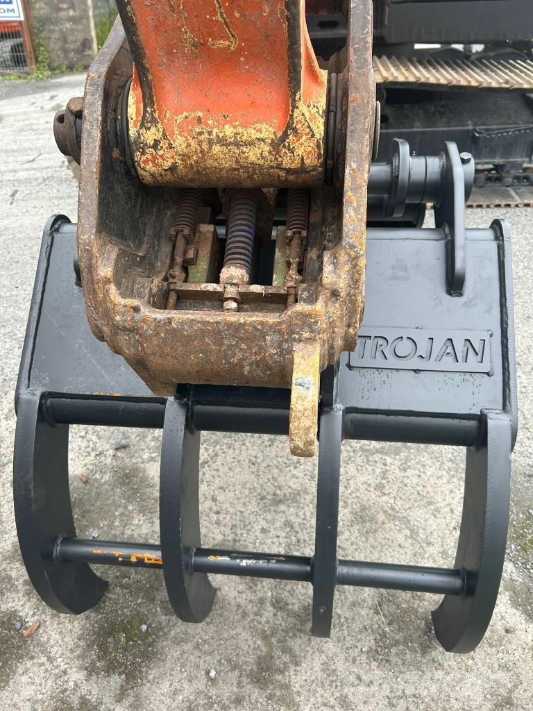 Trojan Trojan 13 Ton HD 3/4 leg Mechanical Grapple Skovle