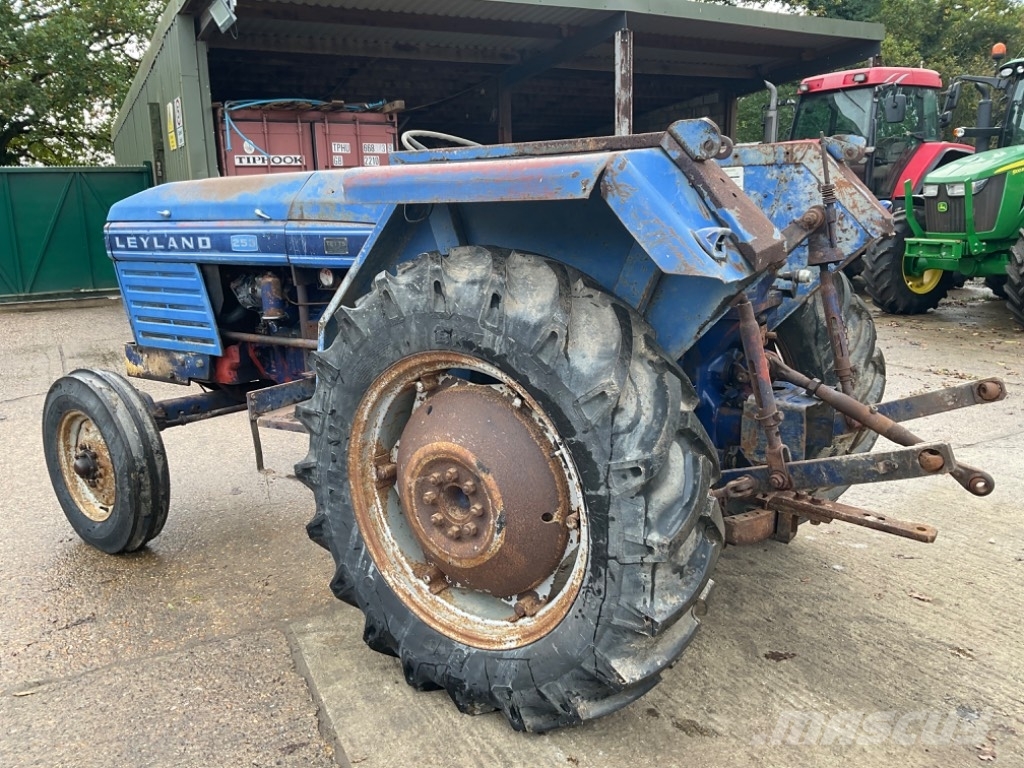 Leyland 253 拖拉机/农用车