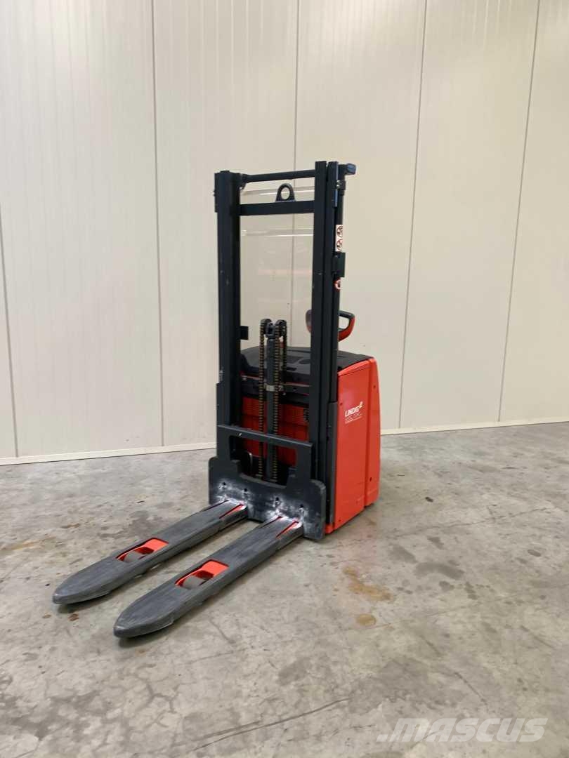 Linde L14 Ajettavat pinoamisvaunut
