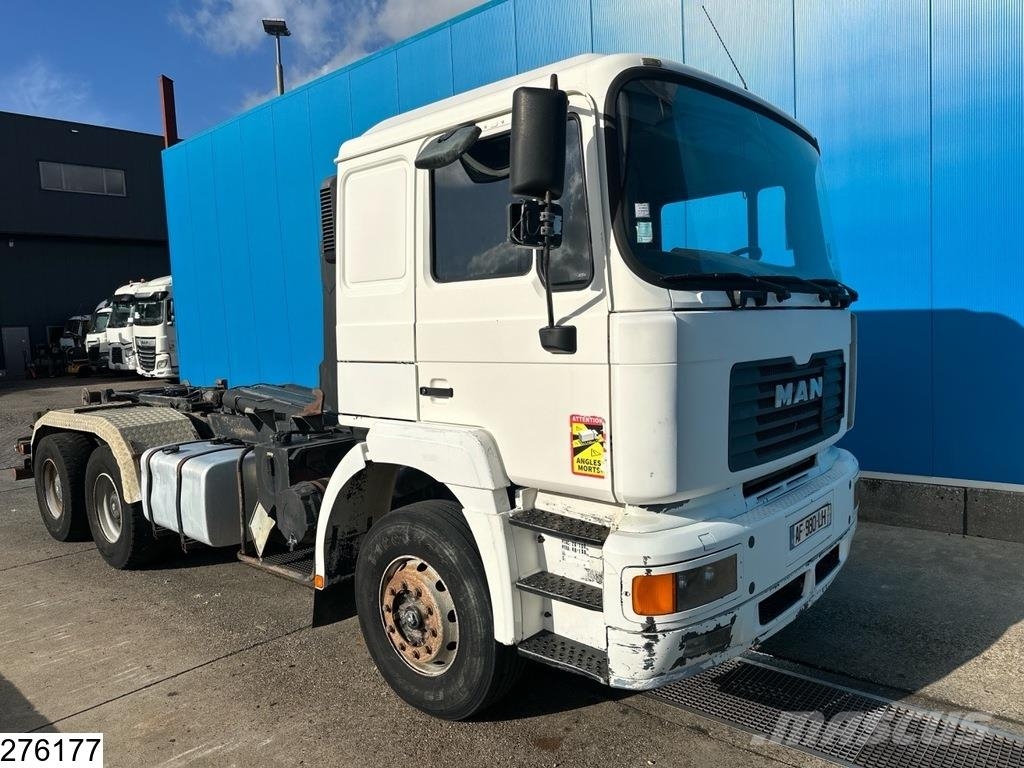 MAN 26 400 6x4, EURO 2, Steel suspension, Manual, Reta Treileri ar āķi