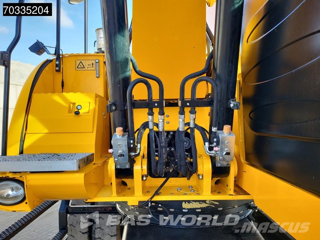 JCB JS175 W Lift Cabin Manejadores de residuos industriales