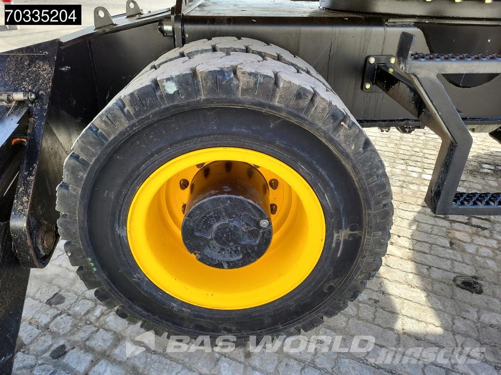 JCB JS175 W Lift Cabin Materjalikäitlusmasinad