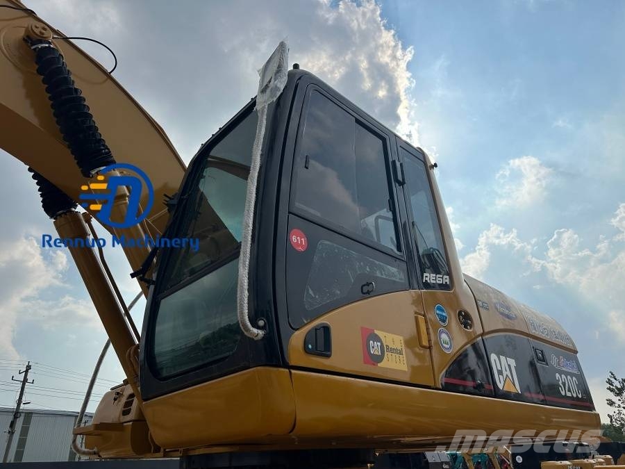 CAT 320 C L Amfibiegravemaskine