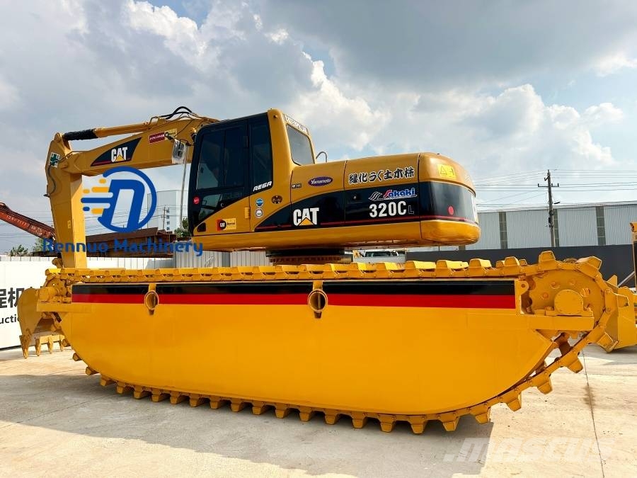CAT 320 C L Amfibiegravemaskine