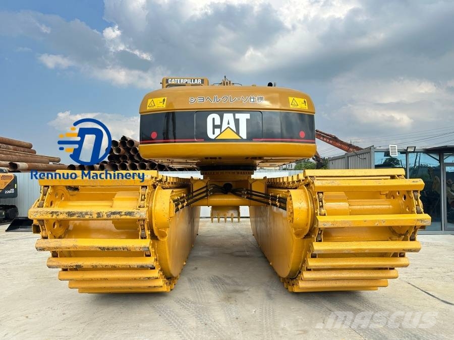 CAT 320 C L Amfibiegravemaskine