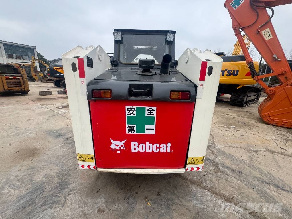 Bobcat S130 28th Anniversary Promotion Price 스키드로더
