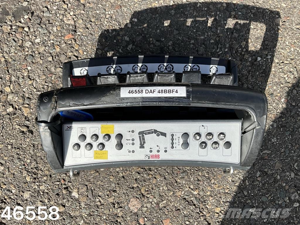 DAF FA 75 CF 250 Hiab 10 Tonmeter laadkraan Bañeras basculantes usadas
