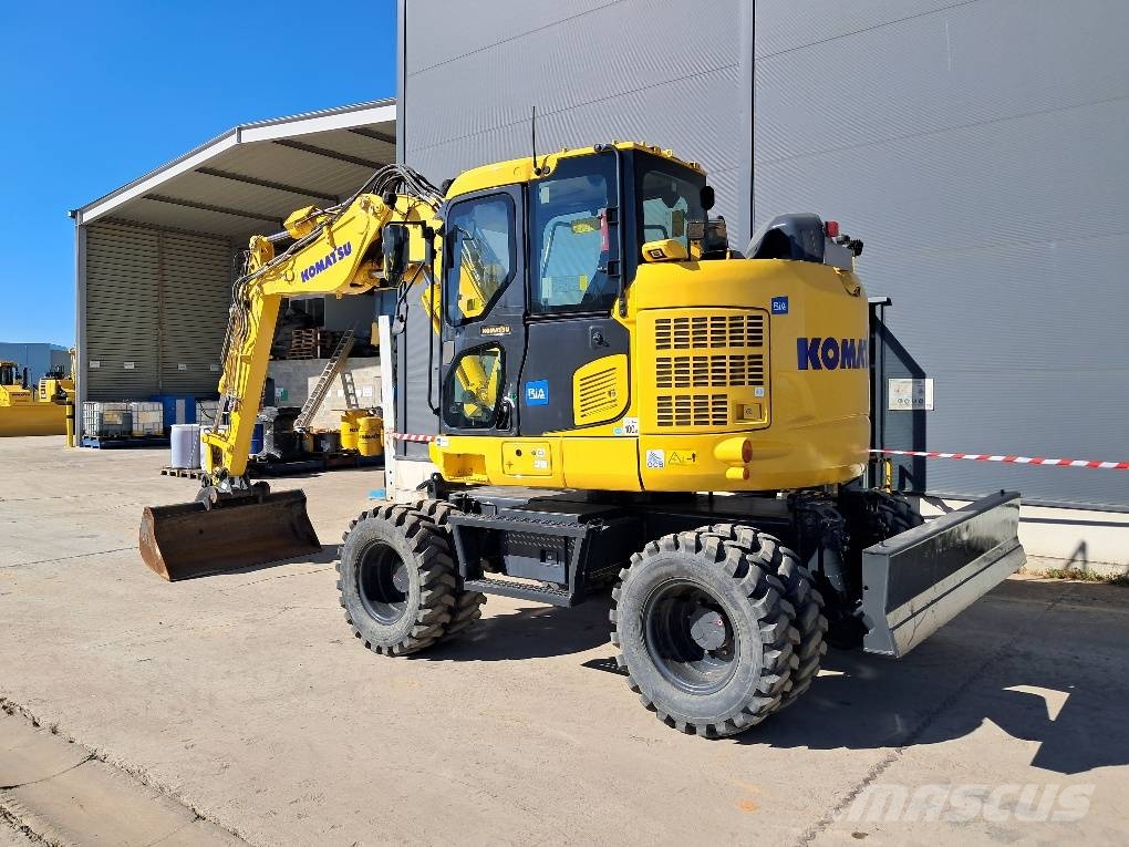 Komatsu PW138MR-11E0 حفارات بعجل