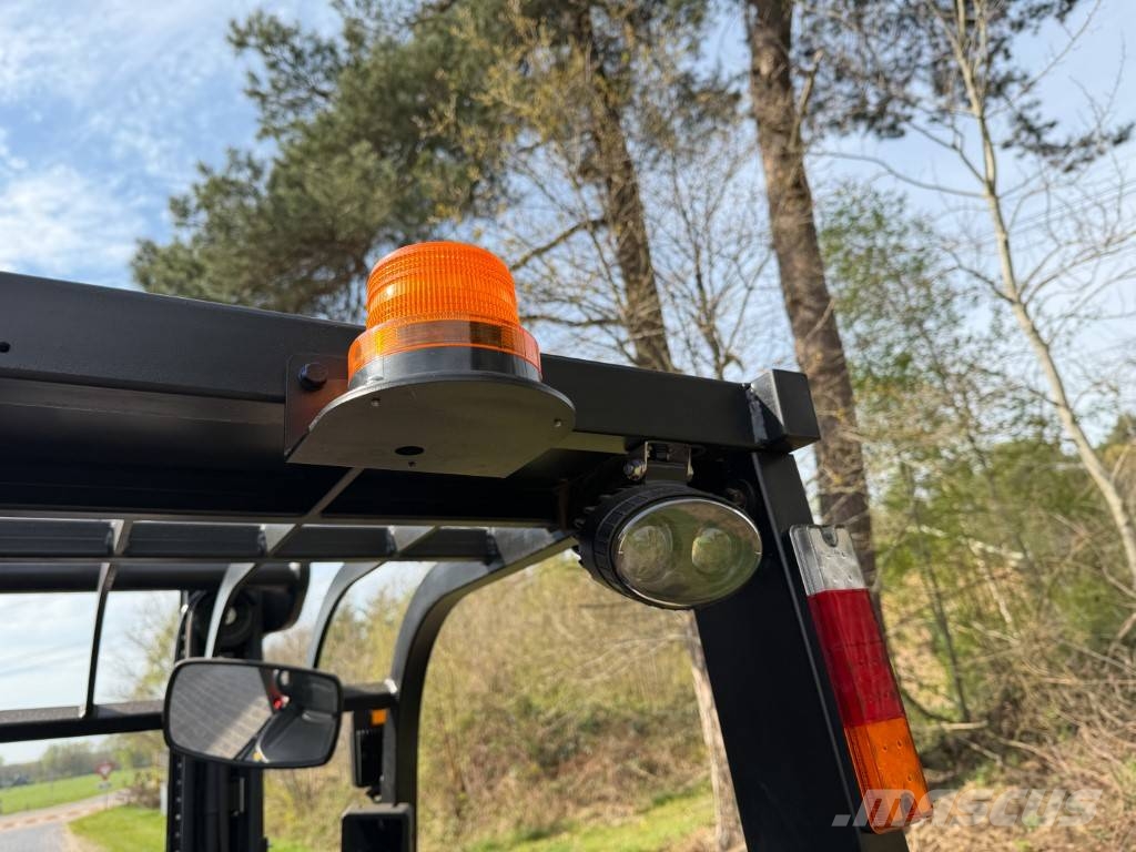 EP Equipment CPD18TVL Sähkötrukit