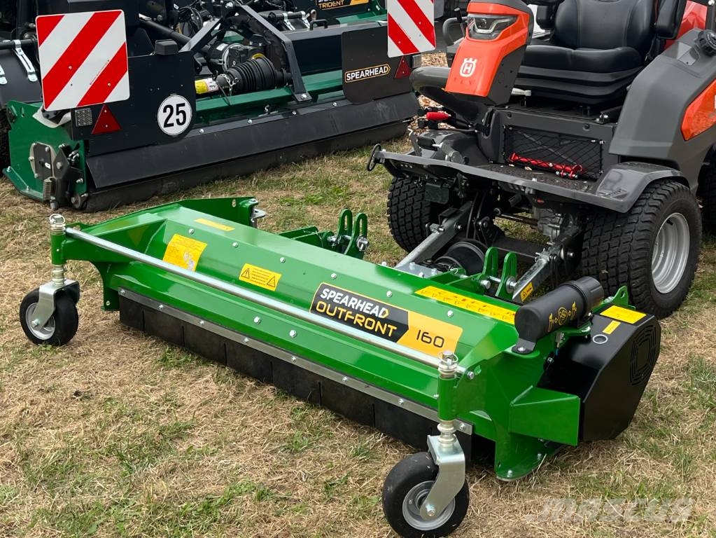 Spearhead Outerfront 160 Gezogene und selbstfahrende Mäher