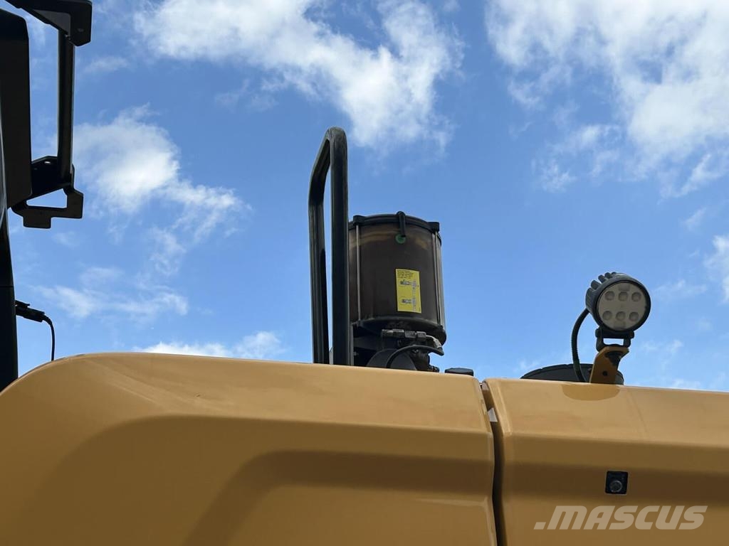 CAT M314-07 Ratiniai ekskavatoriai