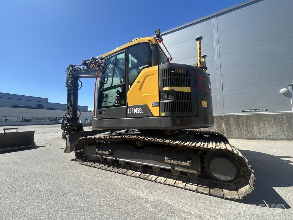 Volvo ECR145EL حفارات زحافة