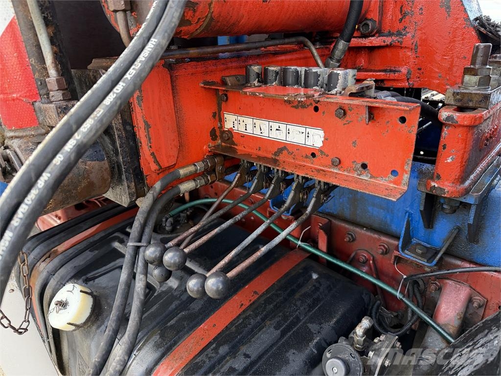 Iveco Eurocargo VIN 936 クレーントラック、ユニック車