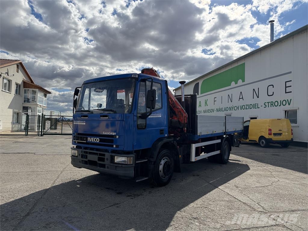 Iveco Eurocargo VIN 936 クレーントラック、ユニック車