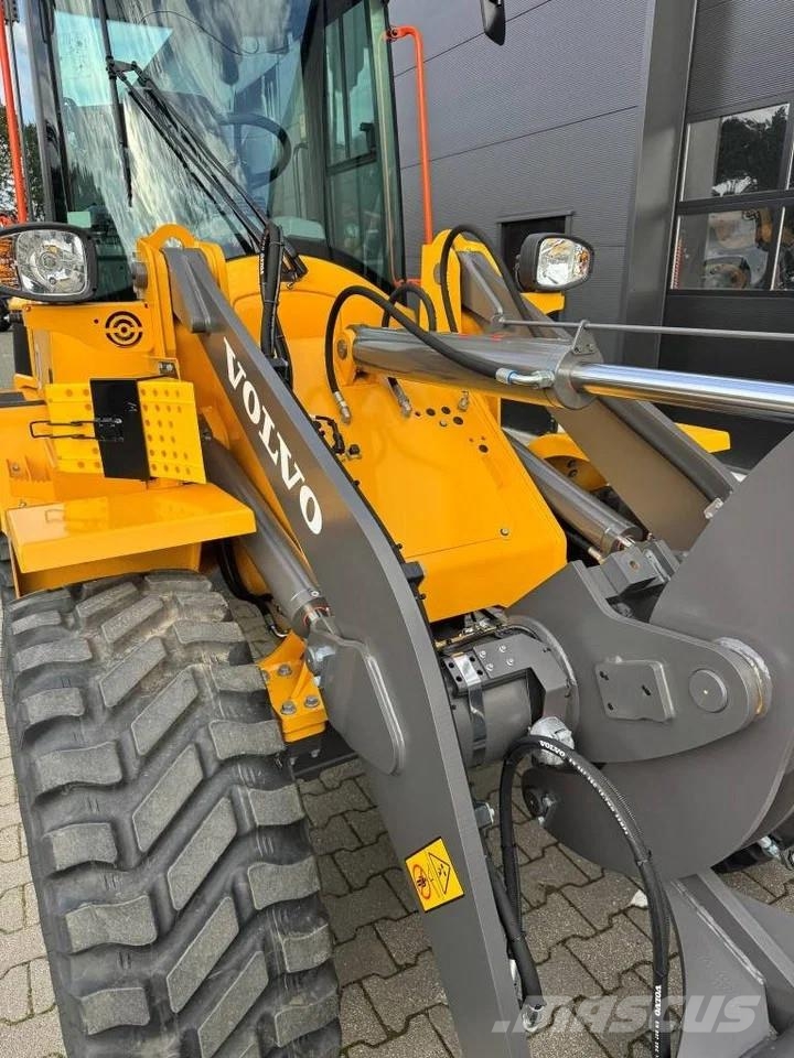 Volvo L30HS NIEUW SPEEDER ! Iekrāvēji uz riteņiem