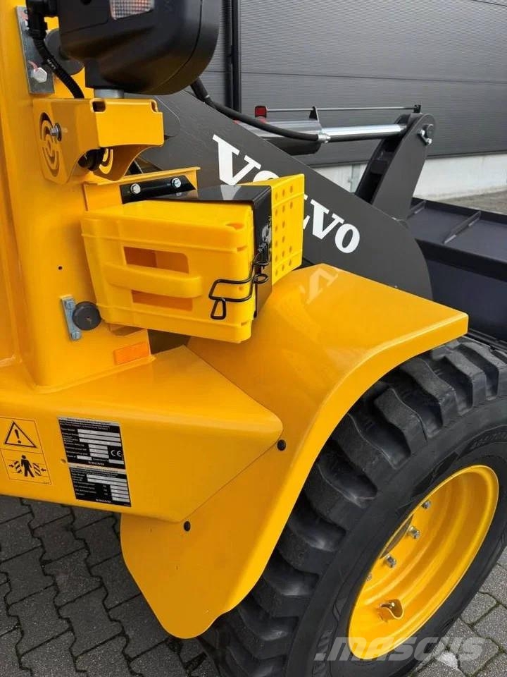 Volvo L30HS NIEUW SPEEDER ! Iekrāvēji uz riteņiem
