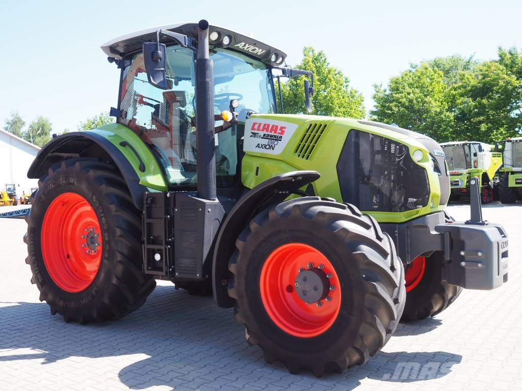 CLAAS Axion 810 CIS GPS RTK الجرارات