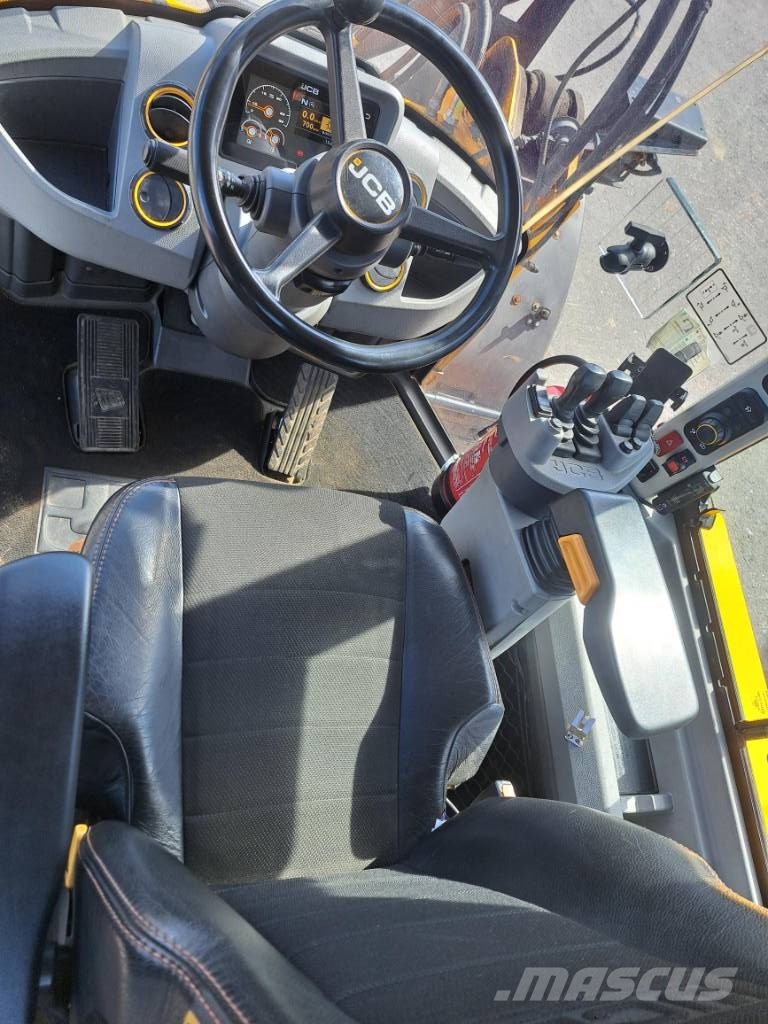 JCB 419 S لوادر بعجل