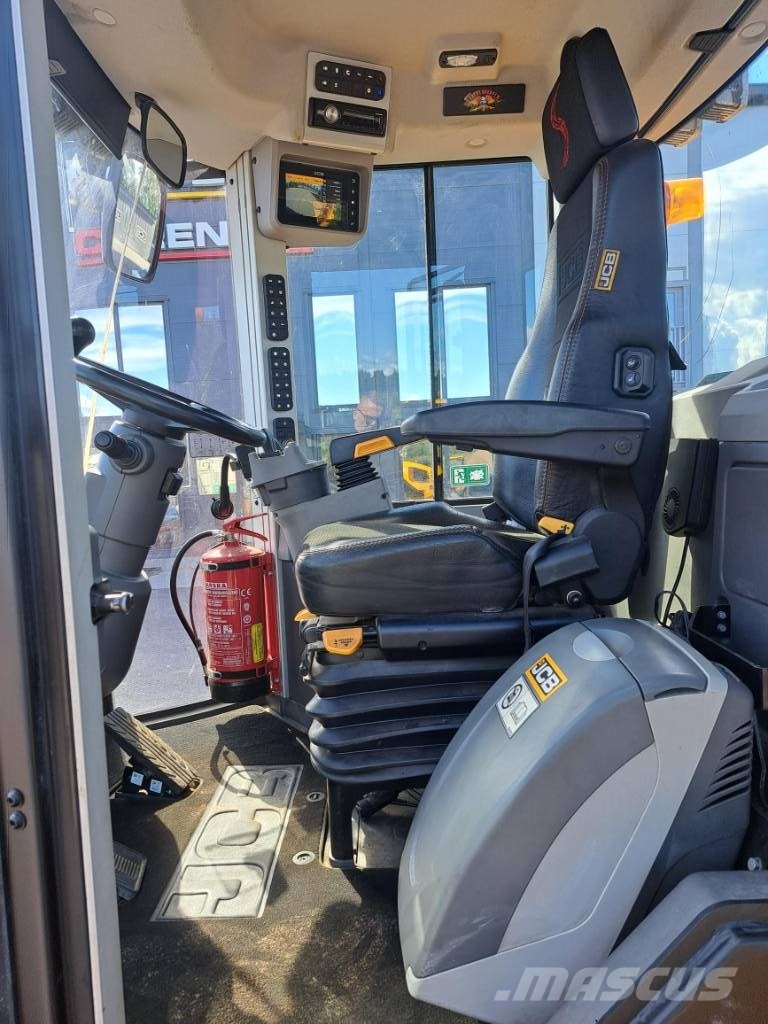 JCB 419 S لوادر بعجل
