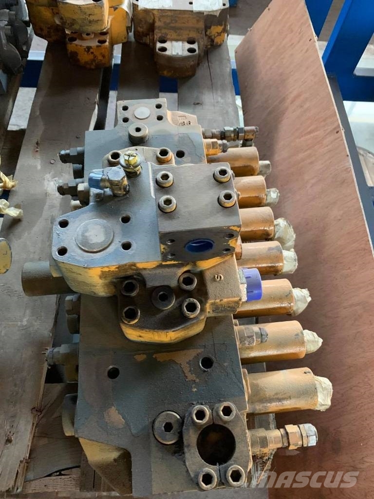 Liebherr 900 Hydraulika