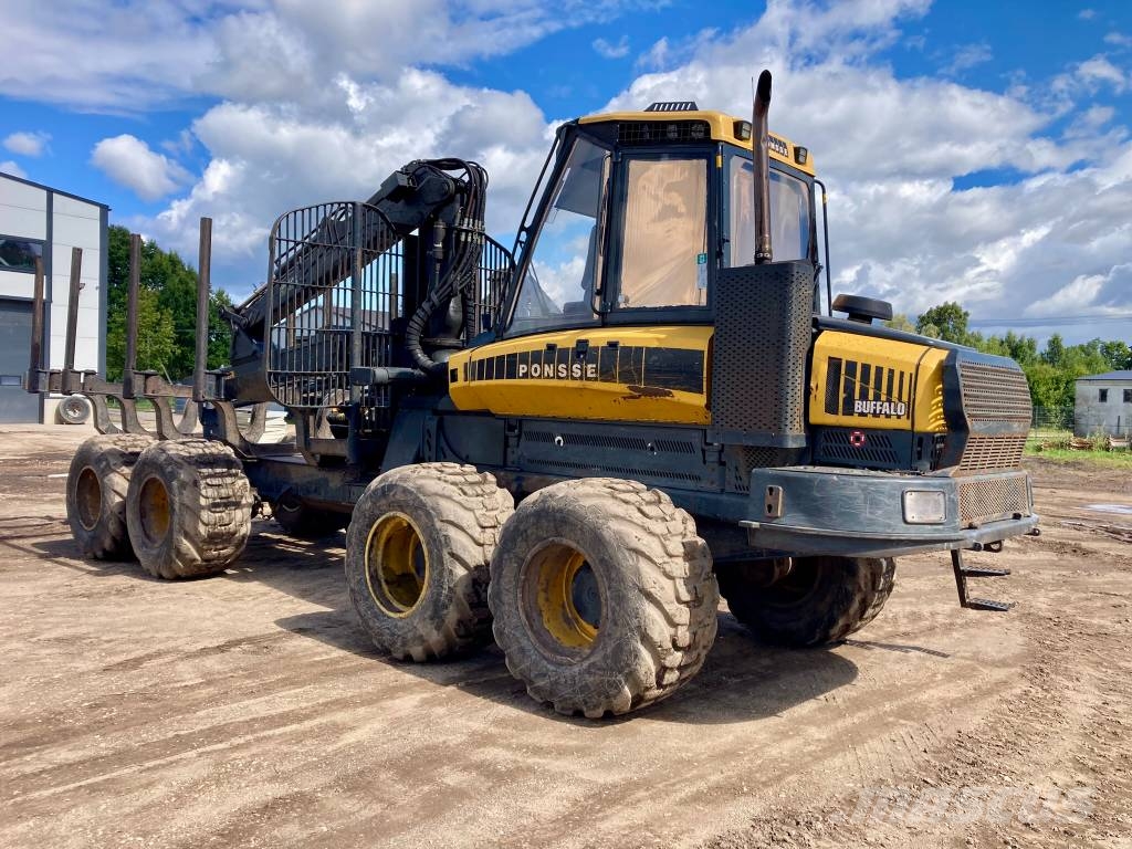 Ponsse Buffalo 8W Forwarders