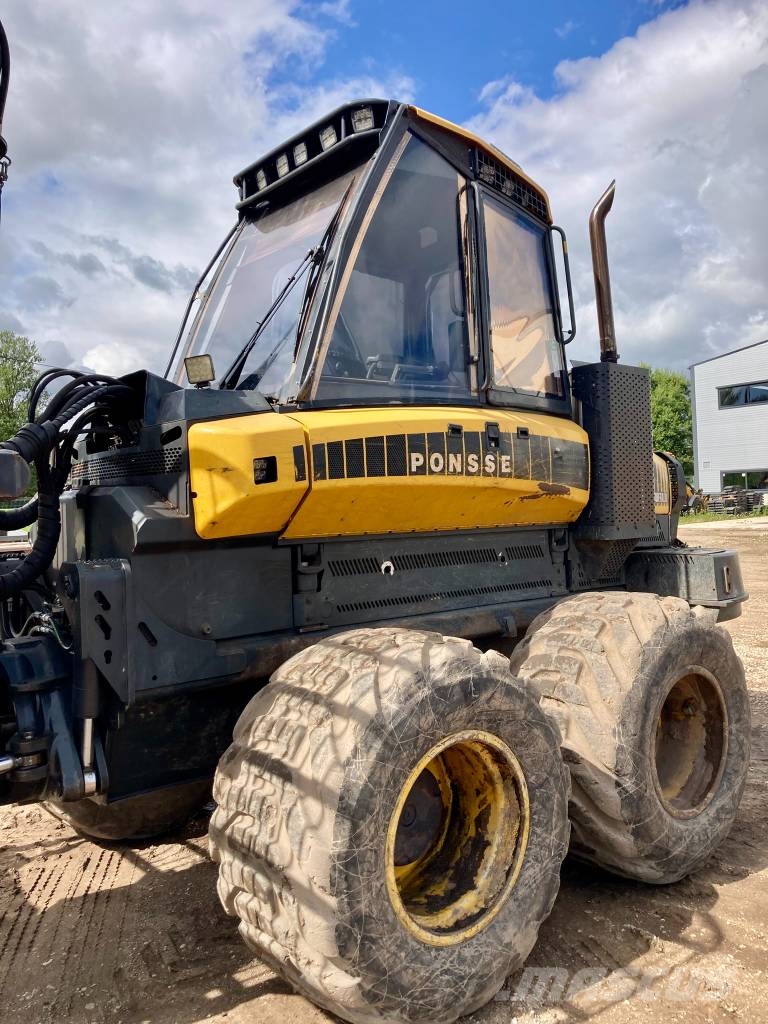 Ponsse Buffalo 8W Forwarders