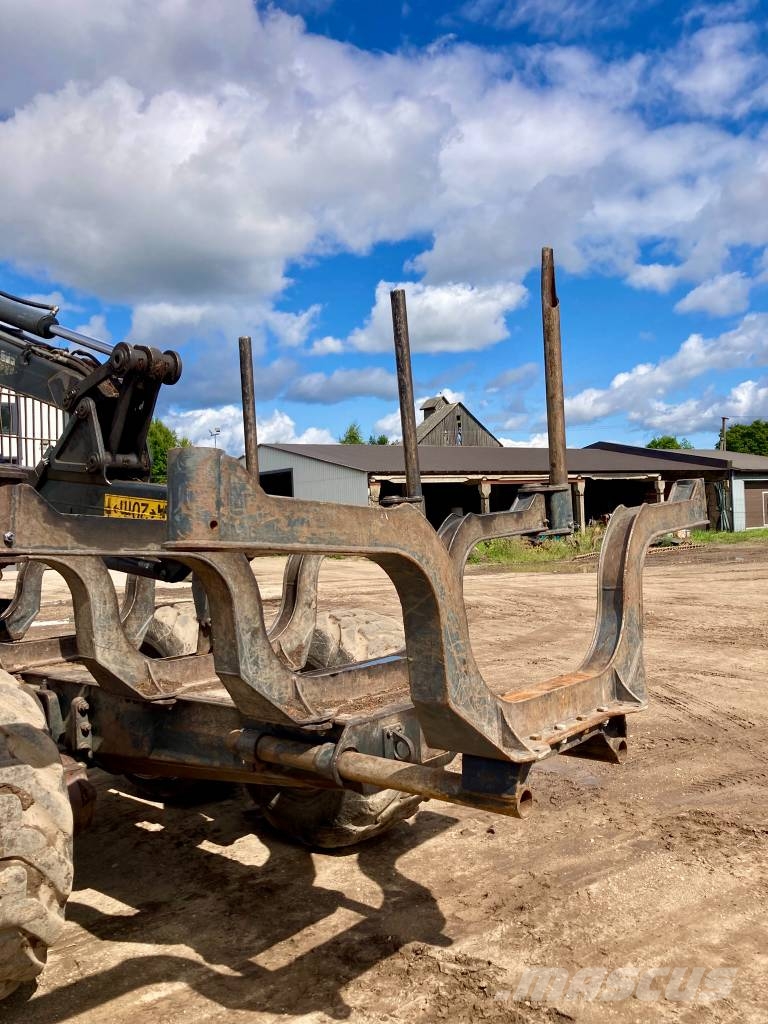 Ponsse Buffalo 8W Forwarders