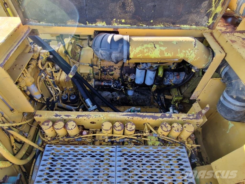 Demag H65 Rupsgraafmachines